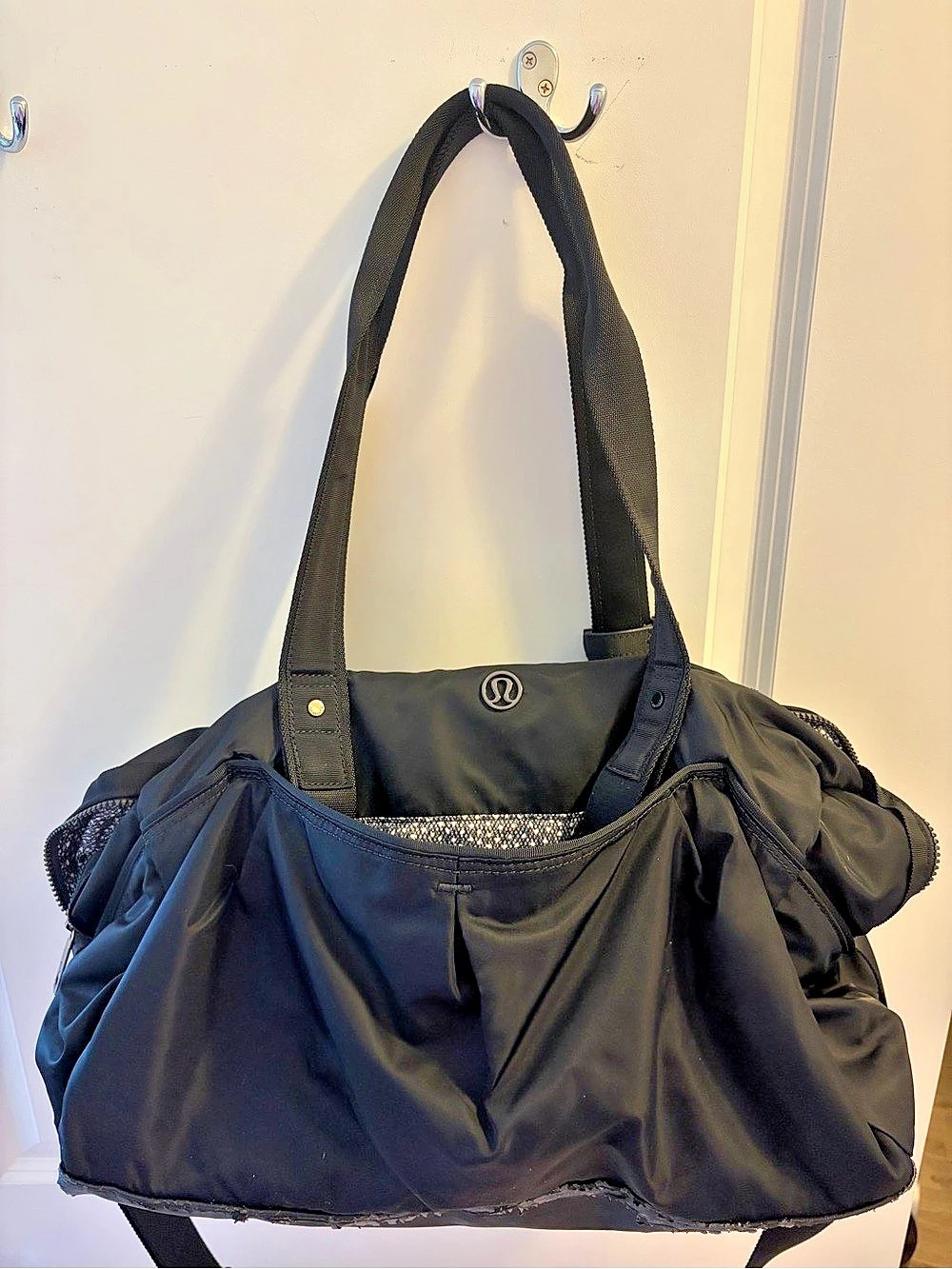 lululemon All Day Duffel Black Baby Bag